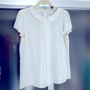 Peter Pan collar dress shirt - perfect for office or garden party